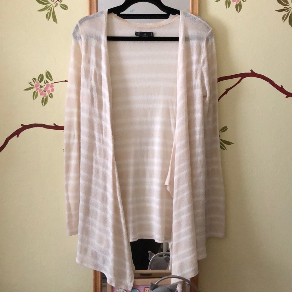 Volcom striped cream & white high low cardigan